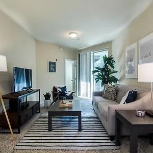 http://walking-distance-to-fedex-forum-sleeps-6.memphishotelsnow.com